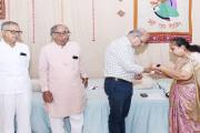 Aajkaal Daily (Desh Pardesh Ni Aajkaal)